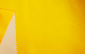 ткань дюспо 240t, wr/pu milky, 85гр/м2, 100пэ, 150см, желтый 25/s056, (рул 100м) tpx051 купить по цене 117 руб в розницу от 1 метра - в интернет-магазине Веллтекс