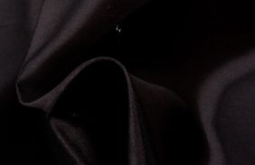ткань атлас 80гр/м2, 100пэ, 150см, черный 002/s580, (50м) tpx038 купить по цене 51.5 руб в розницу от 1 метра - в интернет-магазине Веллтекс
